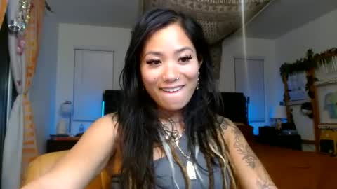 lovelyxmacii online show from 09.12.25