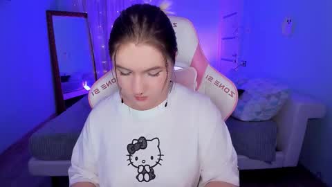 Julia  online show from 12.02.25