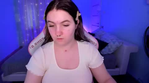 Snapshot of lovelyy_julia chatting on 02.24.26 Julia online show from 02.24.26