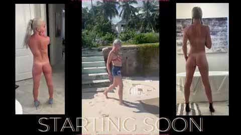 Snapshot of lovemoscarlett chatting on 10.23.25 Scarlett online show from 10.23.25