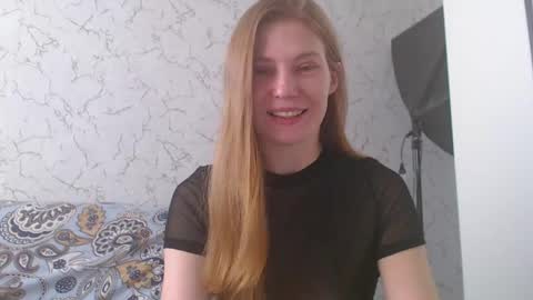 Mary Love online show from 02.05.25