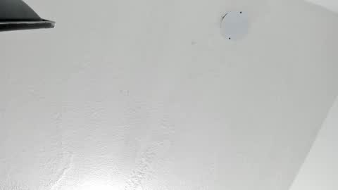 L O V E  online show from 10.12.25