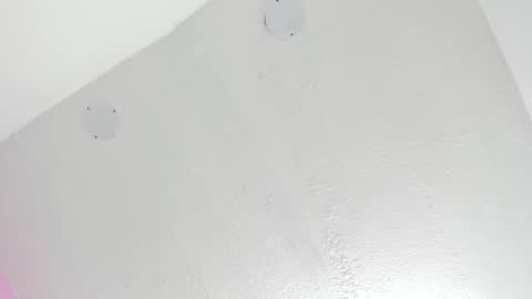 L O V E  online show from 10.15.25