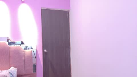 L O V E  online show from 03.28.26