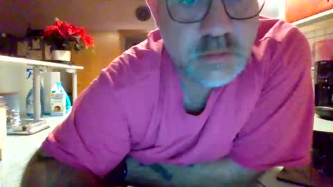 lover010983 online show from 11.14.25