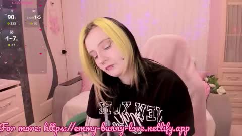 Snapshot of lover_emmy chatting on 02.20.26 Emmy online show from 02.20.26