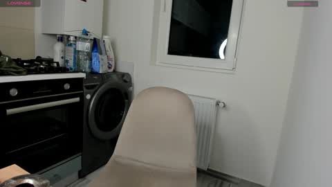 Snapshot of lovermike_ chatting on 12.18.24 Mike online show from 12.18.24