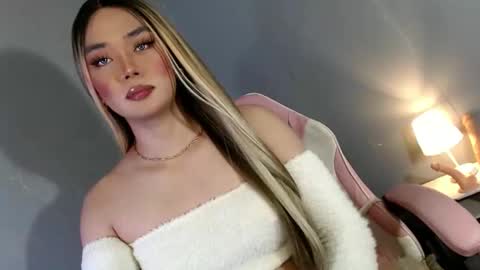 lovers moon22 online show from 12.03.24