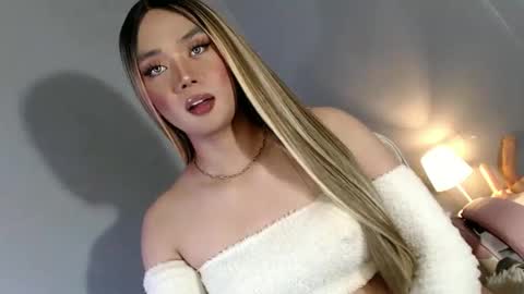 lovers moon22 online show from 01.12.25