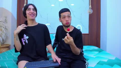 sofia and bryan online show from 04.05.26