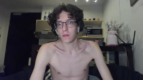 LovesomeCookie online show from 10.10.25