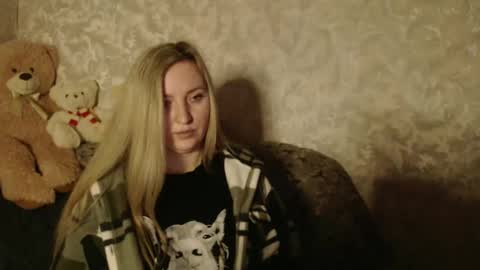 LovesRebecca online show from 01.21.25