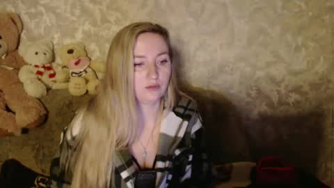 LovesRebecca online show from 02.24.25