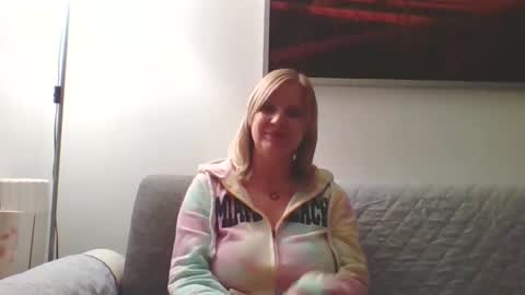 Marlyn online show from 11.26.25