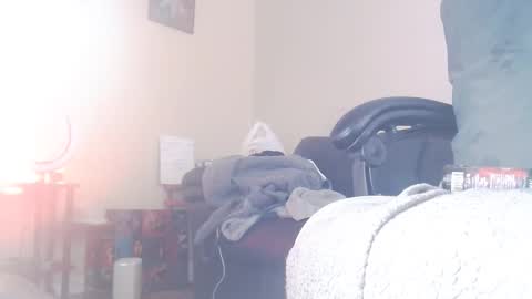 lovetobeused online show from 12.01.25