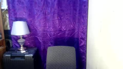 Snapshot of loveyoureign06 chatting on 12.12.24 Ryn online show from 12.12.24