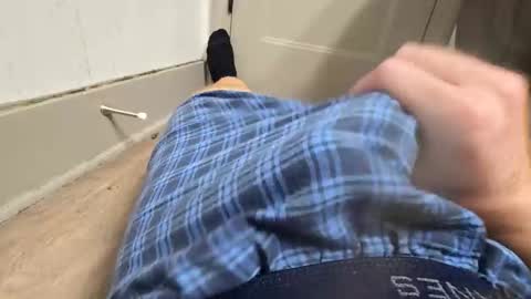 Snapshot of loveyoustreamer chatting on 10.28.25 loveyoustreamer online show from 10.28.25