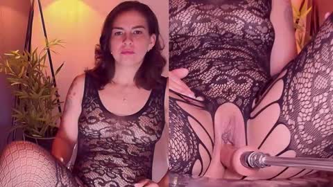 L A U R A  online show from 10.05.25