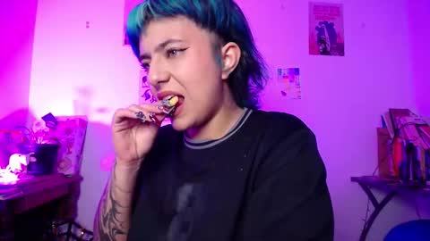 loving_alma online show from 11.16.25