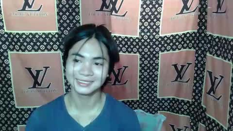 loving_rhean online show from 11.21.25