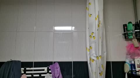 Antonia online show from 11.25.25