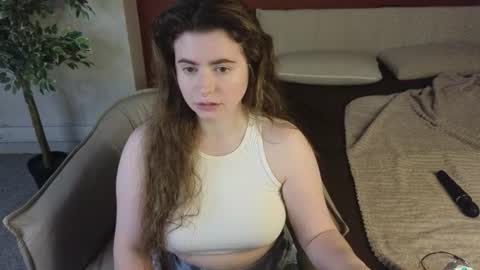 Snapshot of lovvingwhisperr chatting on 06.14.26 Erika online show from 06.14.26