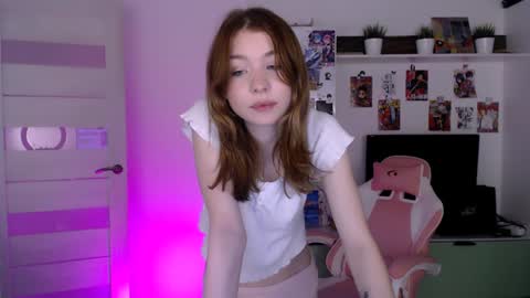 Loly online show from 12.27.24