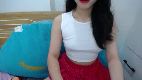 Snapshot of ltmina chatting on 09.11.25 Mina online show from 09.11.25