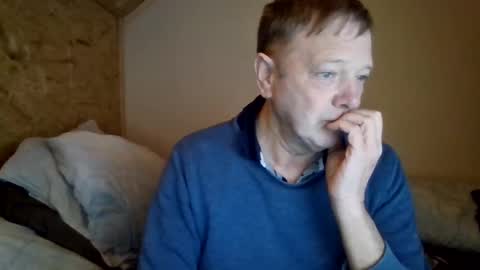 lu485947452685 online show from 12.02.25