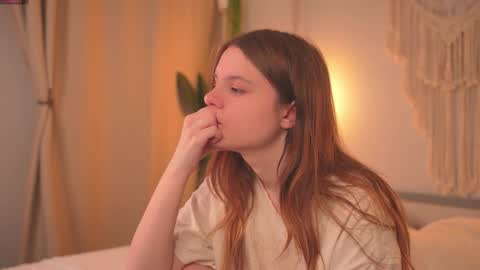 Snapshot of lu__lane chatting on 10.15.25 Lu 3 online show from 10.15.25