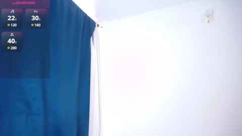 Snapshot of lu_noval chatting on 01.13.25 Lucia online show from 01.13.25