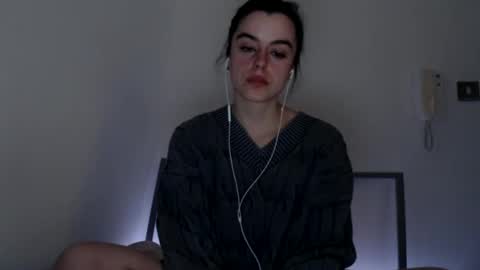 Snapshot of luana789 chatting on 12.14.24 luana online show from 12.14.24