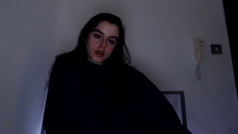 Snapshot of luana789 chatting on 12.28.24 luana online show from 12.28.24