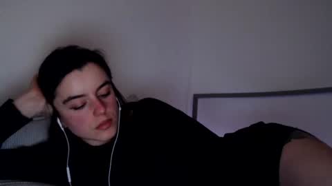 Snapshot of luana789 chatting on 01.11.25 luana online show from 01.11.25