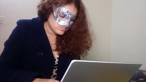 luanapowerful online show from 02.02.25