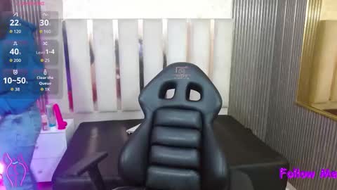 LUAR  online show from 01.15.26