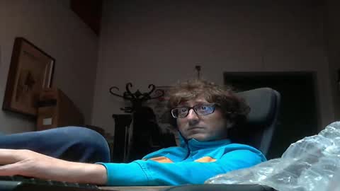 Snapshot of luca78_78 chatting on 09.28.25 luca78 online show from 09.28.25
