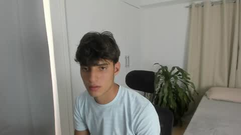 lucacosta19 online show from 05.06.26