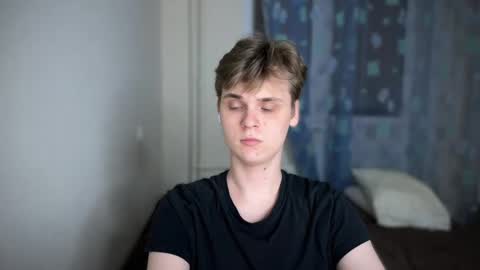 Lucas Gill online show from 12.12.24