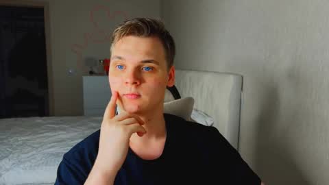 Lucas Gill online show from 01.12.26