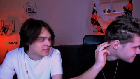 Snapshot of lucas_long_ chatting on 11.02.25 lucas_long_ online show from 11.02.25