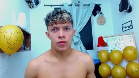 Lucas Luxx online show from 12.17.25