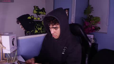 lucascarterr online show from 10.01.25