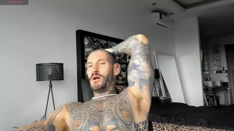 lucasexclusive online show from 01.05.25