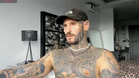 lucasexclusive online show from 01.12.25