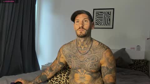 lucasexclusive online show from 01.10.26