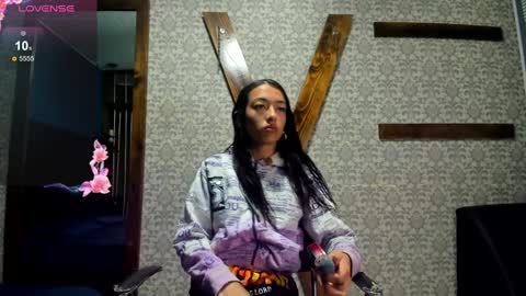 MIA HOT online show from 02.05.25