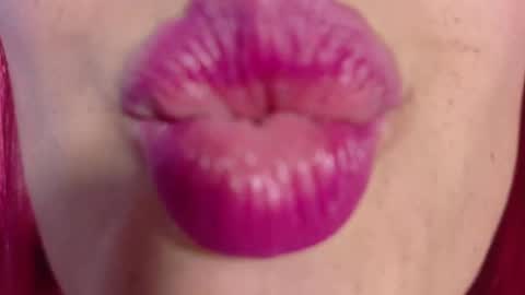 Luccy online show from 10.09.25