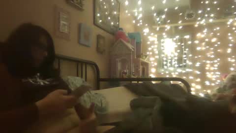 Snapshot of luceatiel chatting on 04.02.26 Luceatiel Queen of Spades online show from 04.02.26