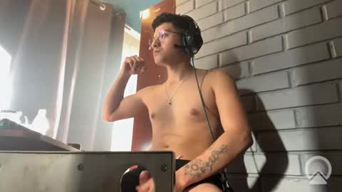 Felipe online show from 09.16.25